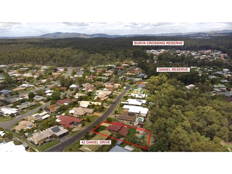 42 Daniel Drive, Albany Creek QLD 4035