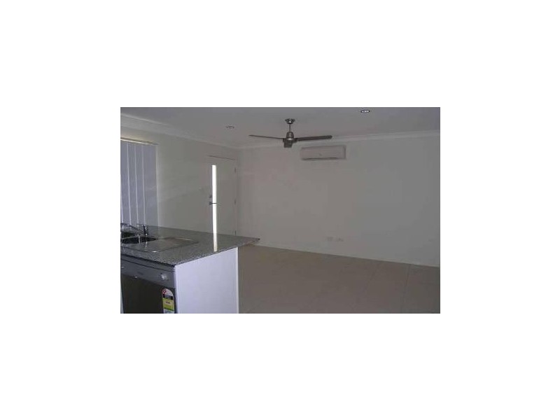 2/7 Hellcat Circuit, Bray Park QLD 4500