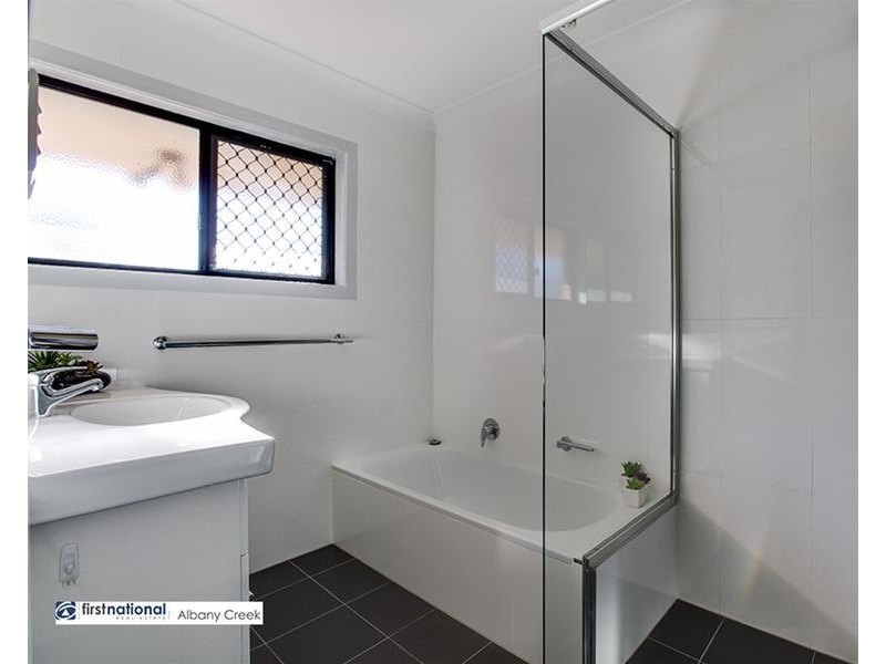 16 Safari Street, Chermside West QLD 4032