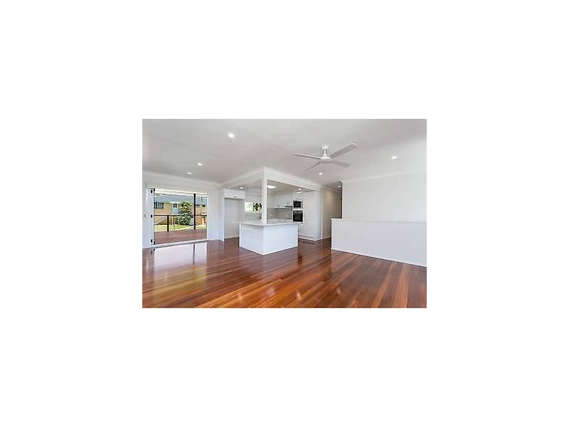 15 Cuthbert Street, Albany Creek QLD 4035