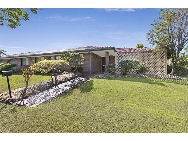 1 Daniel Drive, Albany Creek QLD 4035