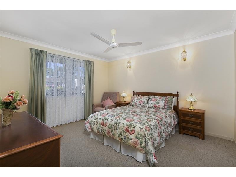 1 Daniel Drive, Albany Creek QLD 4035