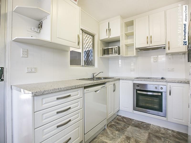 197 Samsonvale Road, Strathpine QLD 4500