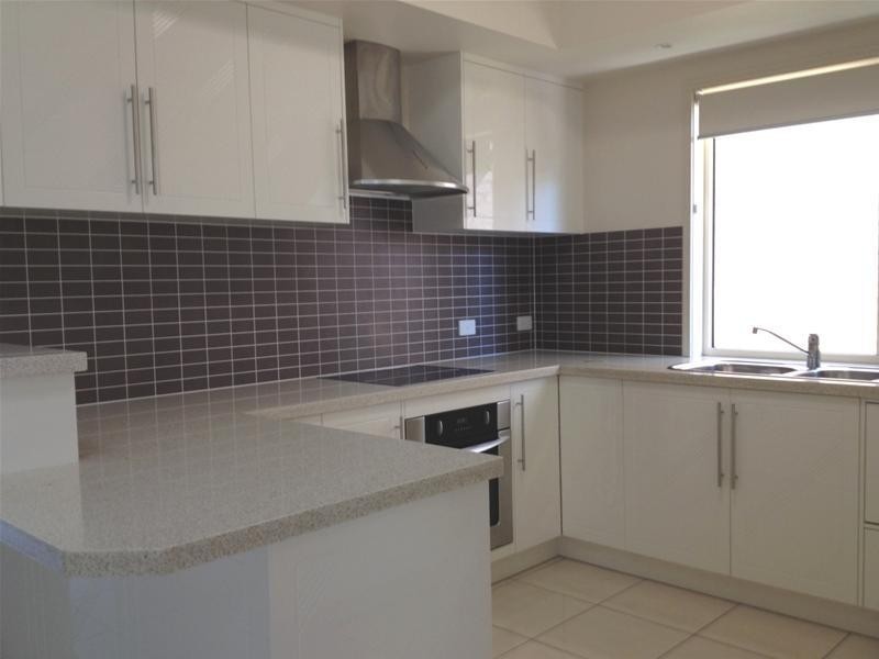 12 Bilby Lane, North Lakes QLD 4509