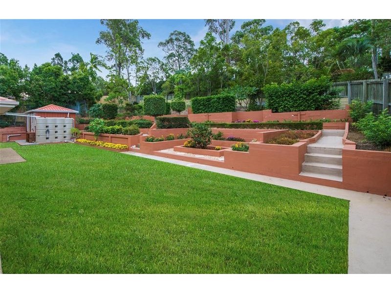 7 Jonquil Court, Albany Creek QLD 4035