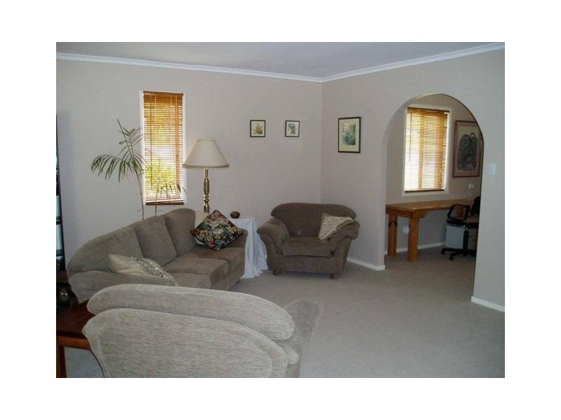 7 Windemere Court, Albany Creek QLD 4035