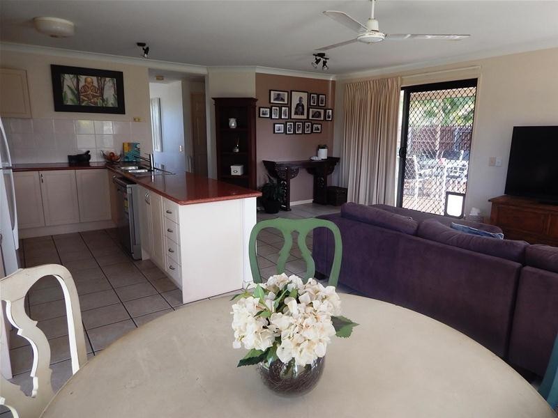 2 Teatree Court, Warner QLD 4500