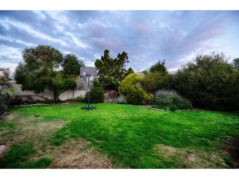 20 Helmsman Terrace, Seaford SA 5169