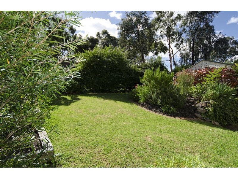 15 Lawson Road, Happy Valley SA 5159
