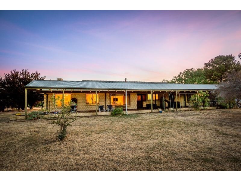 61 Iverene Road, Aldinga SA 5173