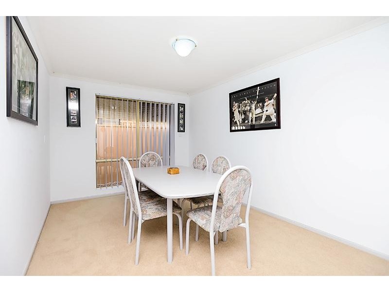 4 Mundulla Avenue, Woodcroft SA 5162