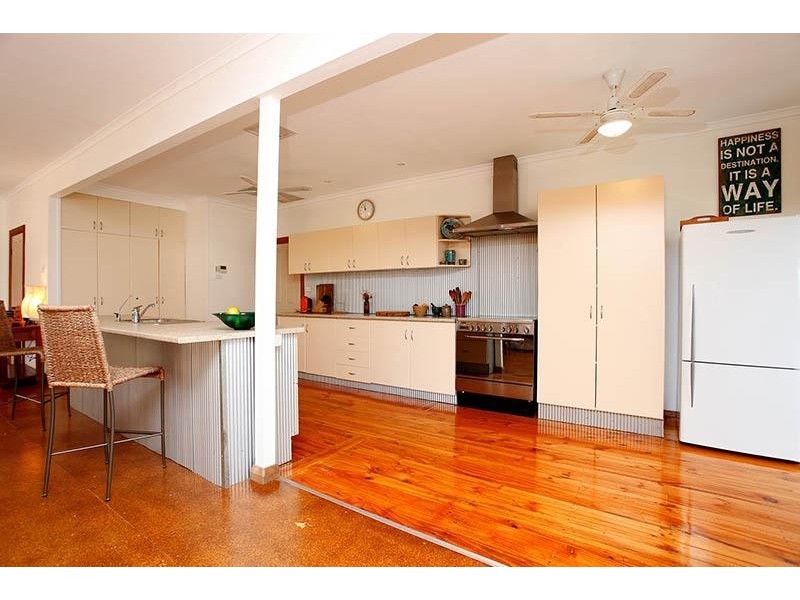 100 Main Road, Mclaren Vale SA 5171