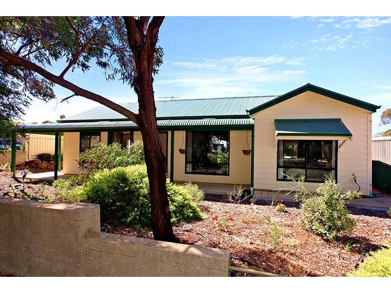 14a Griffiths Drive, Moana SA 5169