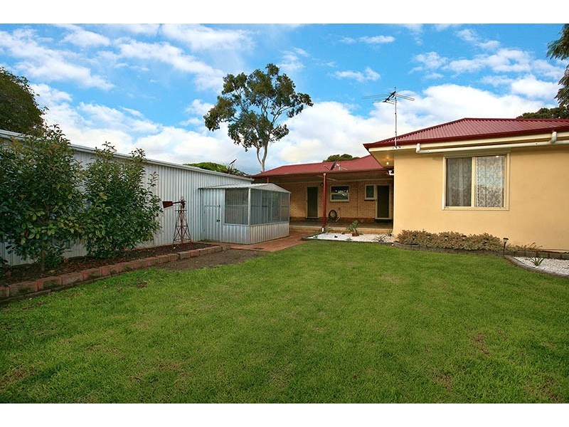 33 Capeview Crescent, Hackham SA 5163