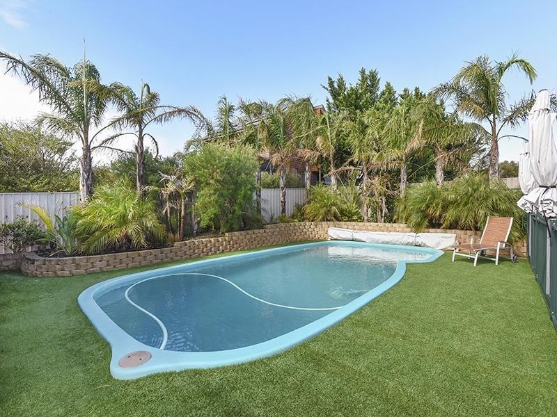 7 Elberry Close, Moana SA 5169