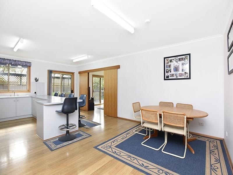 7 Elberry Close, Moana SA 5169