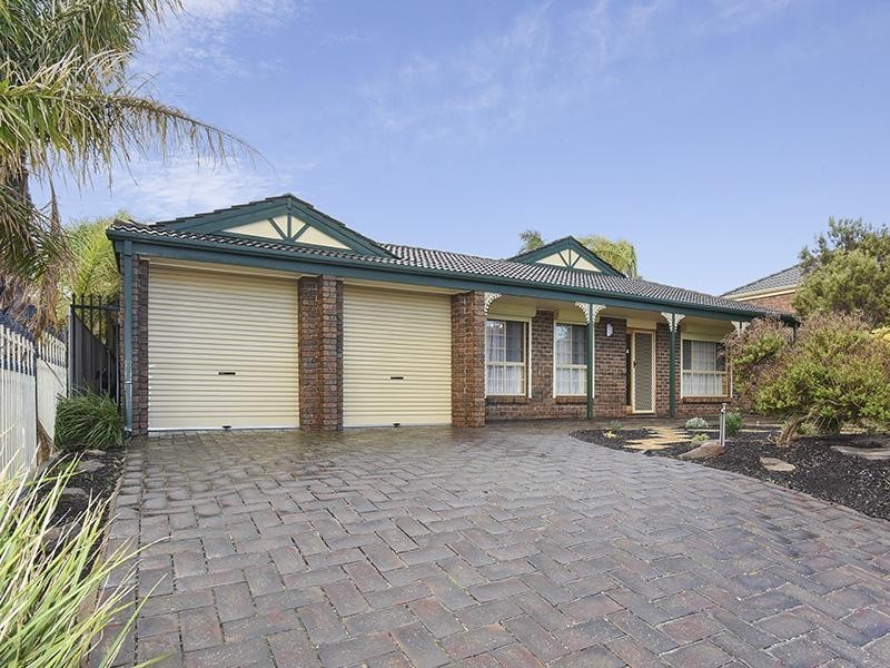 7 Elberry Close, Moana SA 5169