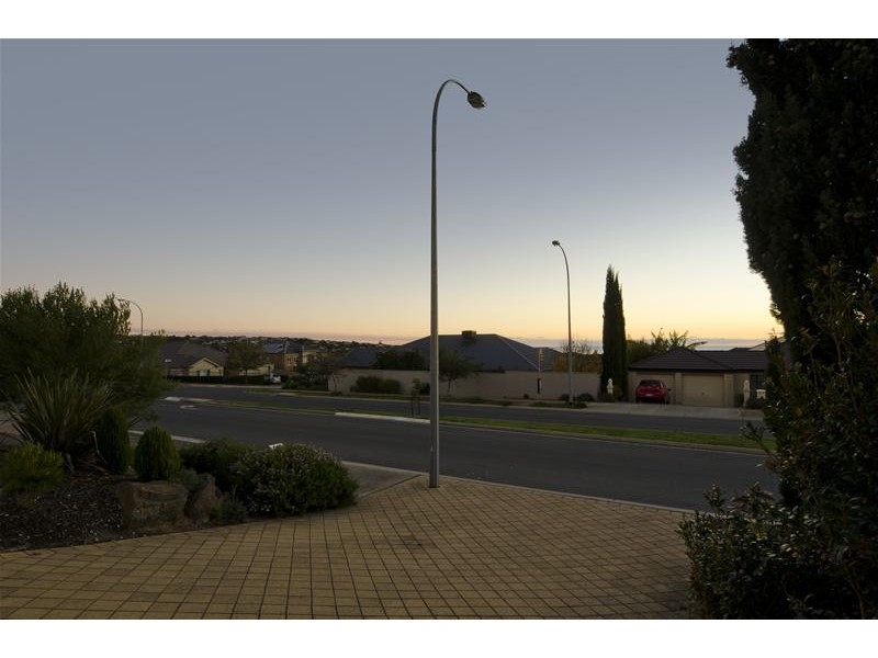 170 Grand Boulevard, Seaford Rise SA 5169