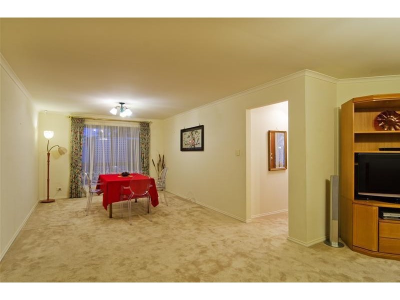 2 Wooding Avenue, Woodcroft SA 5162