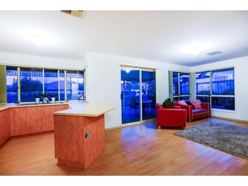 35 Evelyn Sturt Drive, Willunga SA 5172