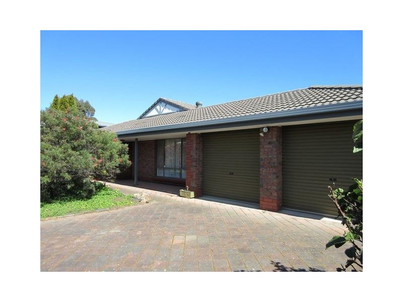 8 Herbert Allan Way, Willunga SA 5172