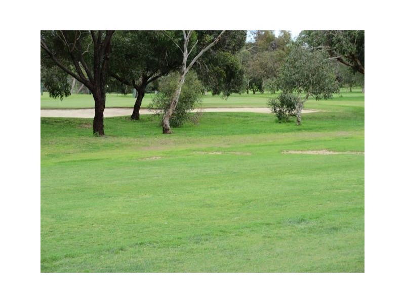 8 Herbert Allan Way, Willunga SA 5172