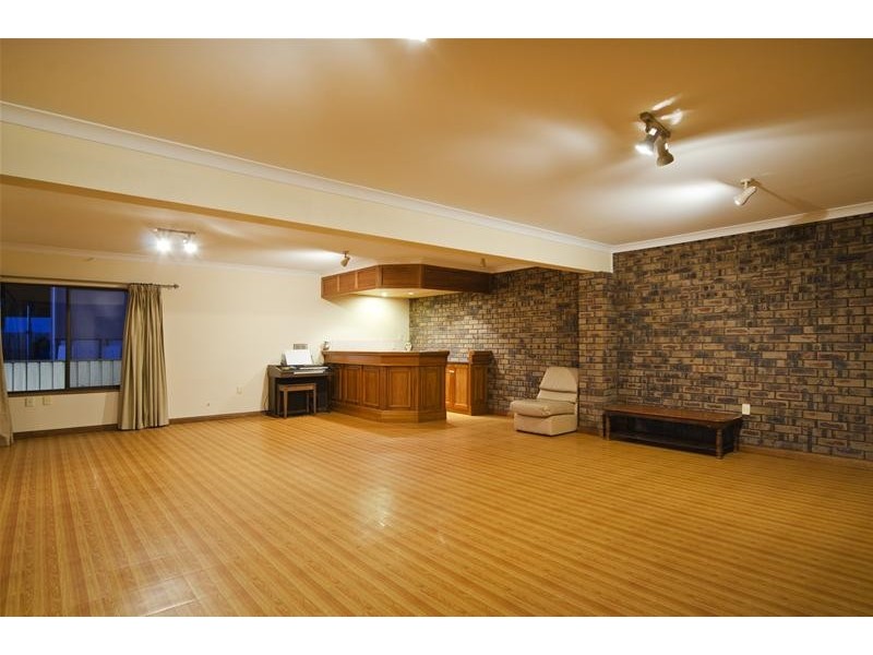 6 Allanton Avenue, Port Noarlunga SA 5167