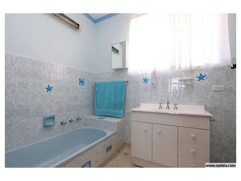 16 Aldinga Beach Road, Aldinga Beach SA 5173