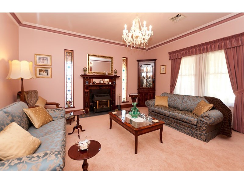 9 Semmens Road, Mclaren Vale SA 5171