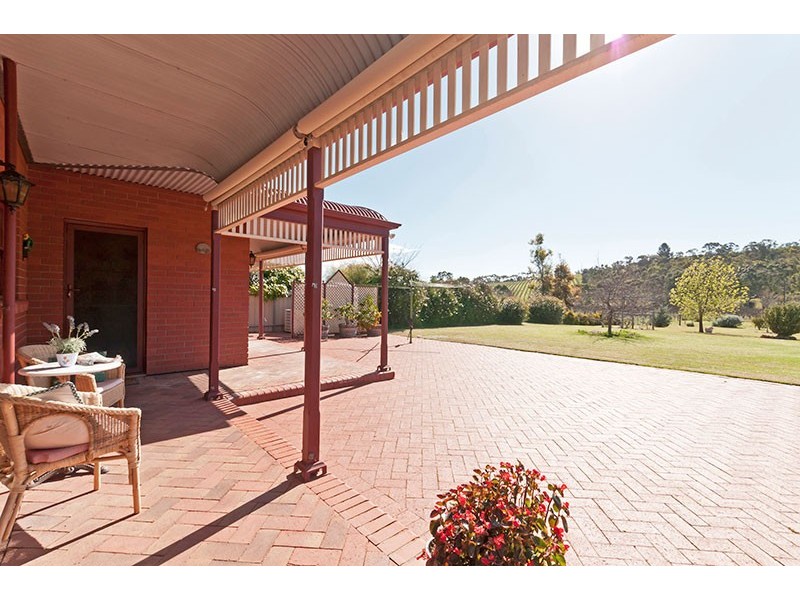 9 Semmens Road, Mclaren Vale SA 5171