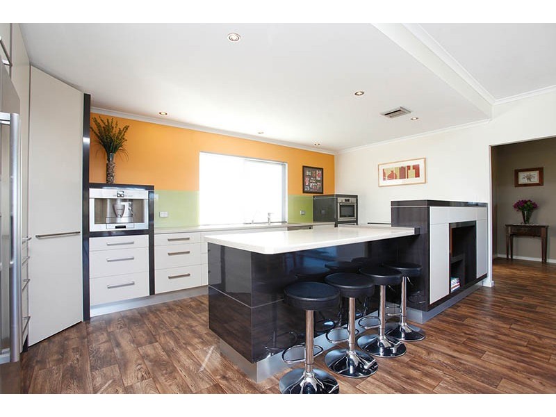 114 Stock Road, Victor Harbor SA 5211