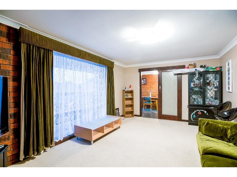 32 Bathurst Avenue, Moana SA 5169