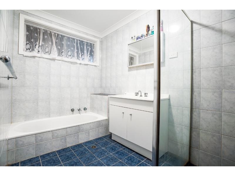 32 Bathurst Avenue, Moana SA 5169