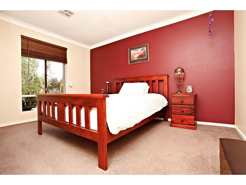 16 Jenner Street, Morphett Vale SA 5162