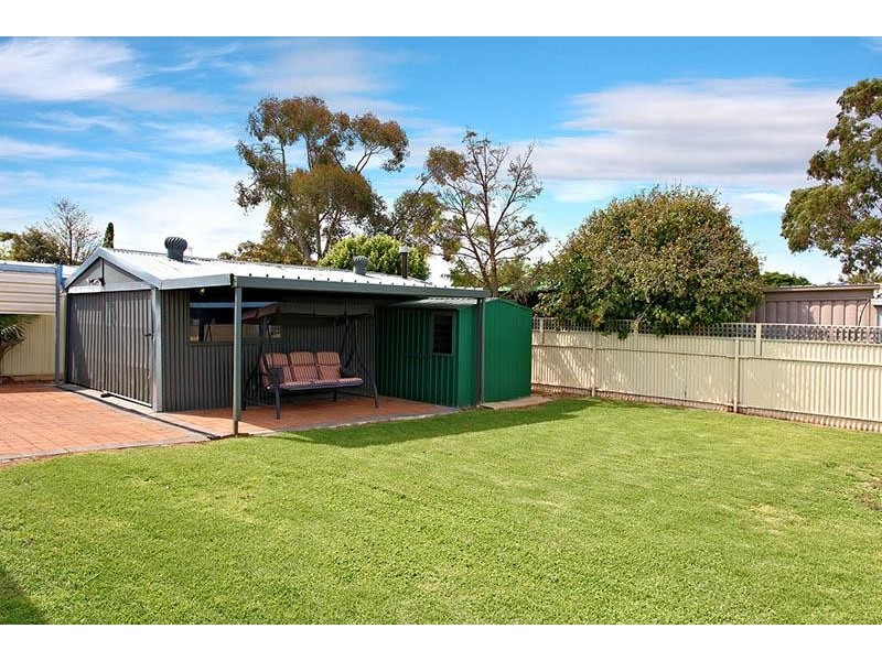 16 Jenner Street, Morphett Vale SA 5162