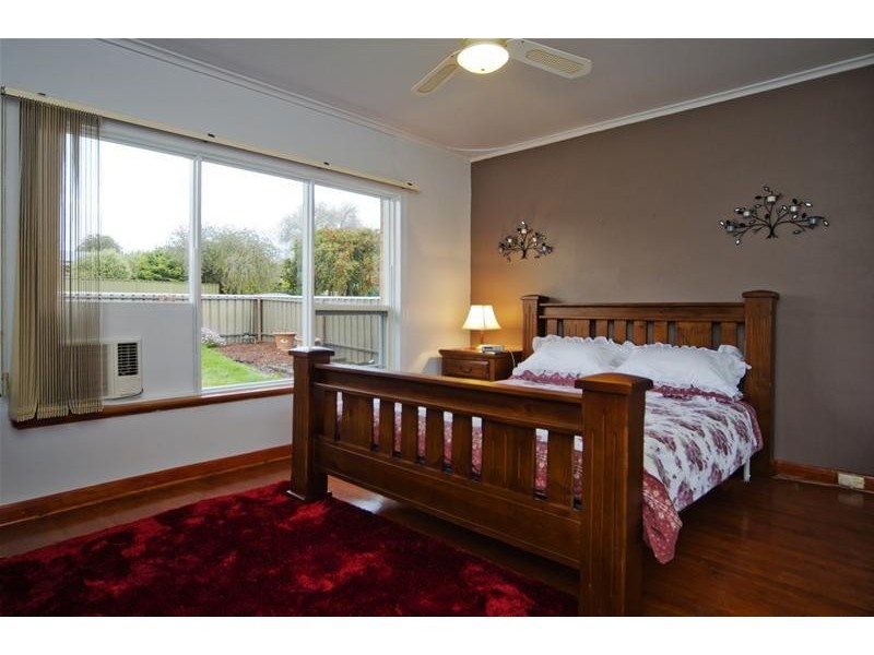 9 Inverness Avenue, Morphett Vale SA 5162