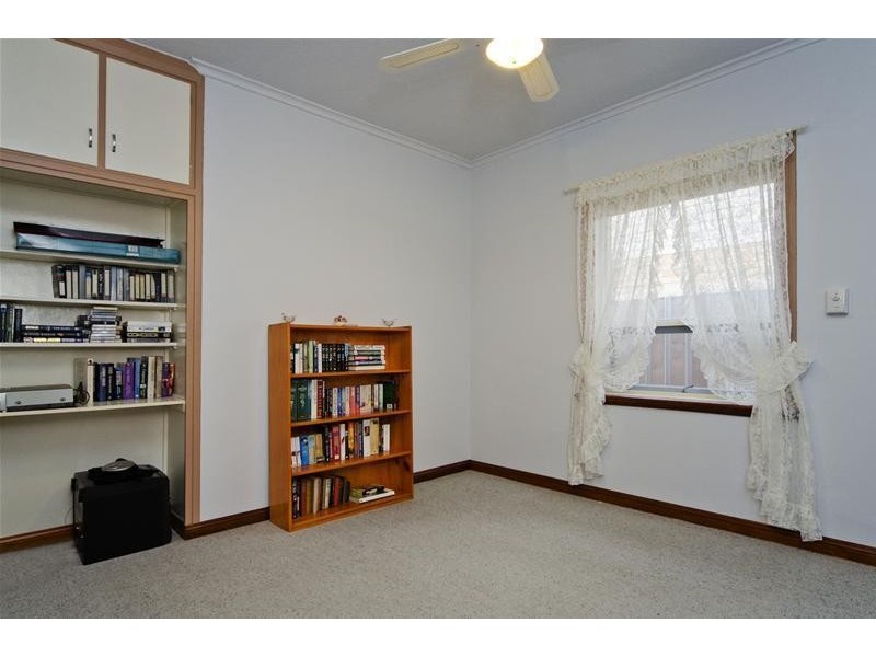 9 Inverness Avenue, Morphett Vale SA 5162