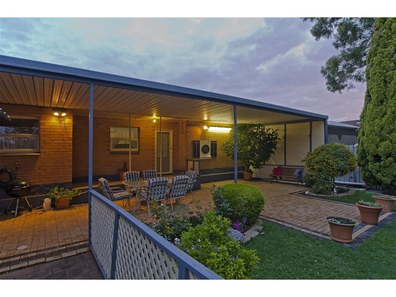 9 Inverness Avenue, Morphett Vale SA 5162