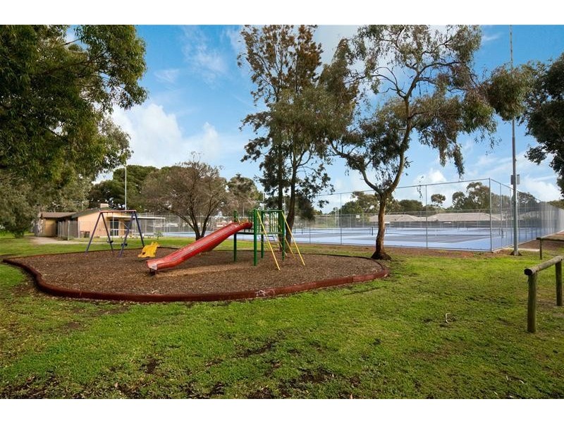 9 Inverness Avenue, Morphett Vale SA 5162