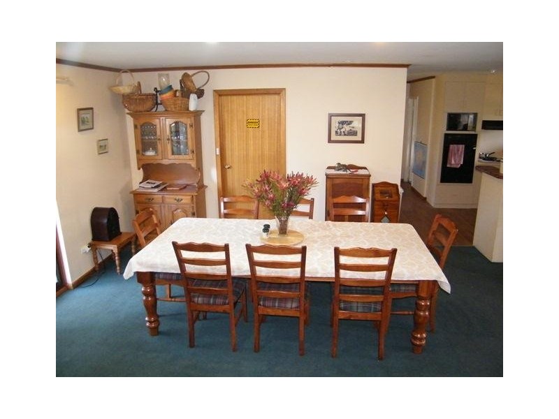 33 Ingoldby Road, Mclaren Flat SA 5171