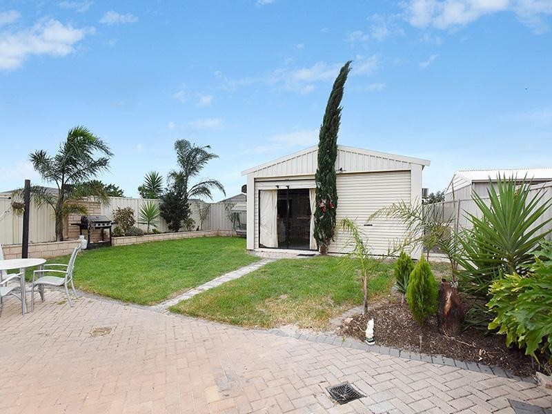15 Blue Bay Avenue, Aldinga Beach SA 5173