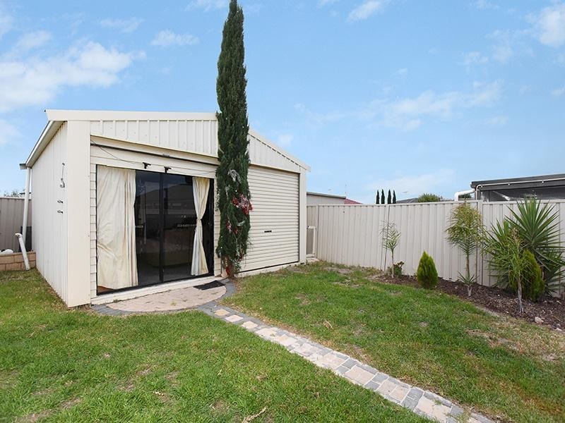 15 Blue Bay Avenue, Aldinga Beach SA 5173