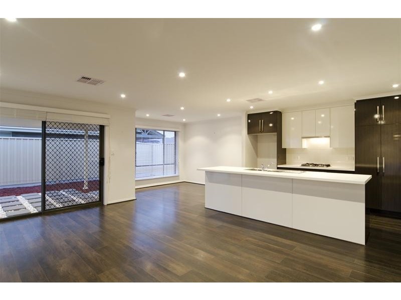 22 Miranda Place, Seaford Meadows SA 5169