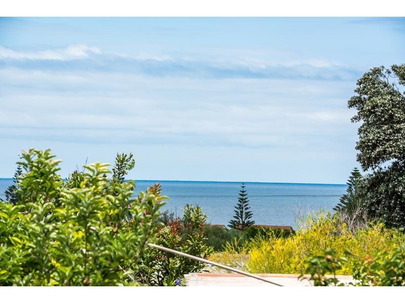 56 Second Avenue, Moana SA 5169