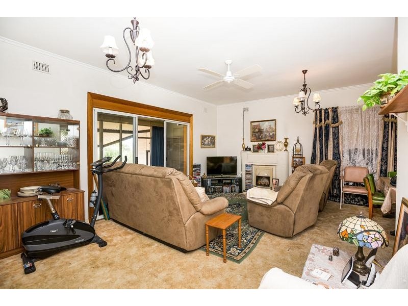 56 Second Avenue, Moana SA 5169