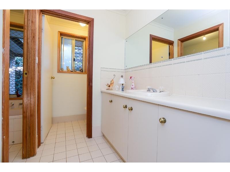 11 Nashwauk Crescent, Moana SA 5169