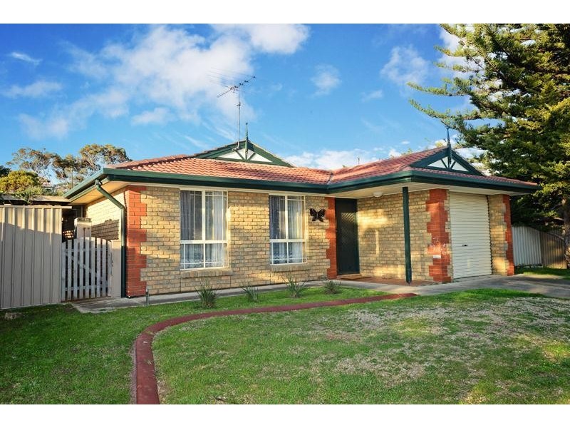 11 Nashwauk Crescent, Moana SA 5169