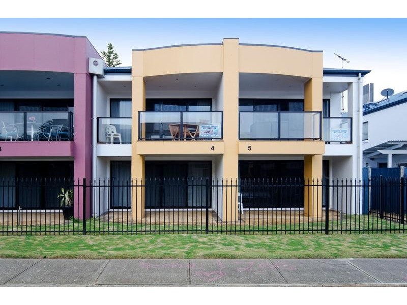 4/320 Esplanade, Moana SA 5169