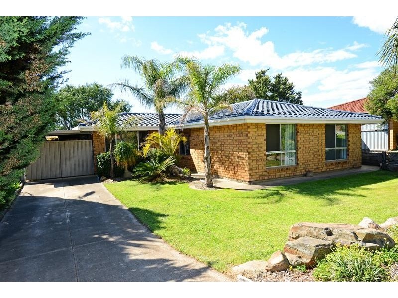 3 Bonnie Court, Christie Downs SA 5164