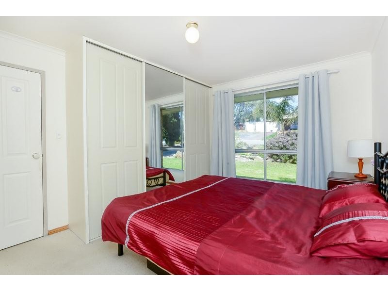 3 Bonnie Court, Christie Downs SA 5164